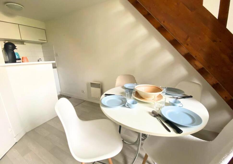 Le Sainte-Croix - Poitiers Centre - La Conciergerie. Apartment Exterior foto